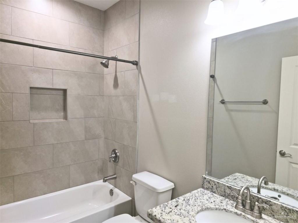 6332 Cascada Bnd Road McAllen, TX 78504 - Photo 25 of 34