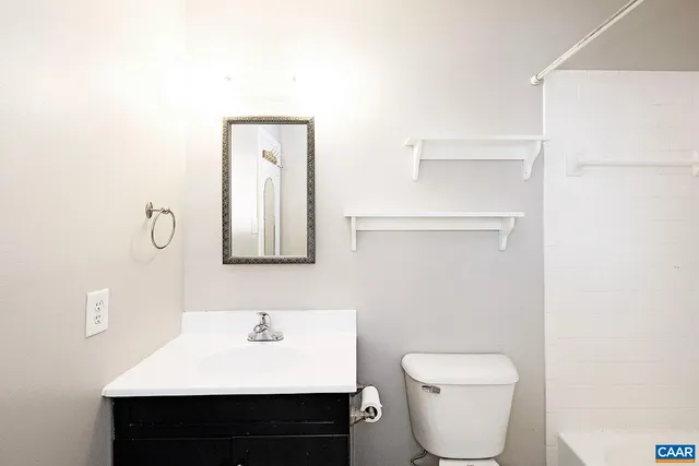 $2,200 | 1032 Cheshire Court, Charlottesville, VA 22901