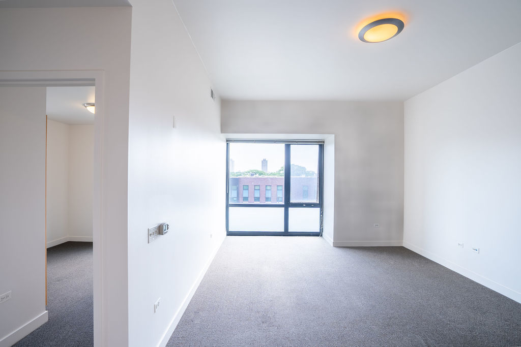 3622 South State Street, Unit 420 Chicago, IL 60609 - Photo 11 of 13