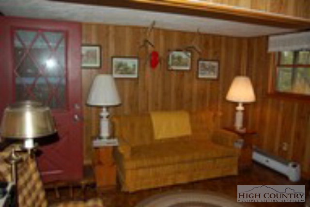 61 Longview Road Newland, NC 28657 - Photo 8 of 12 Gallery Image 8