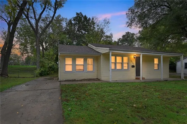 $164,900 | 4501 North Olive Street, Kansas City, MO 64116