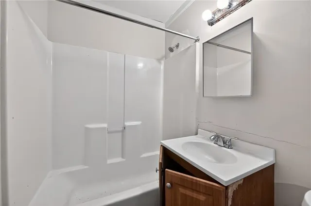 $164,900 | 4501 North Olive Street, Kansas City, MO 64116