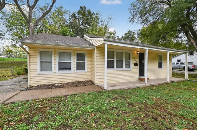 $164,900 | 4501 North Olive Street, Kansas City, MO 64116
