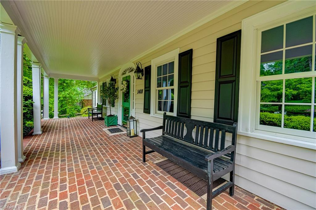 1408 Reynolda Road Winston-Salem, NC 27104 - Photo 3 of 39