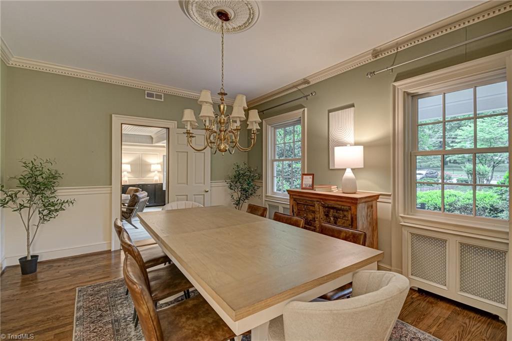 1408 Reynolda Road Winston-Salem, NC 27104 - Photo 8 of 39