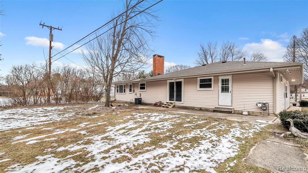 17980 Savage Road Belleville, MI 48111 - Photo 35 of 40