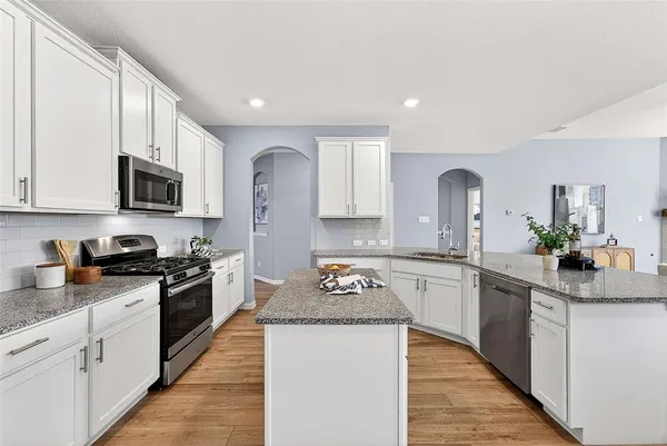 $3,300 | 1356 Francesca Drive, Little Elm, TX 75068