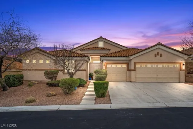 $699,000 | 8127 Sweet Dreams Court, Las Vegas, NV 89131