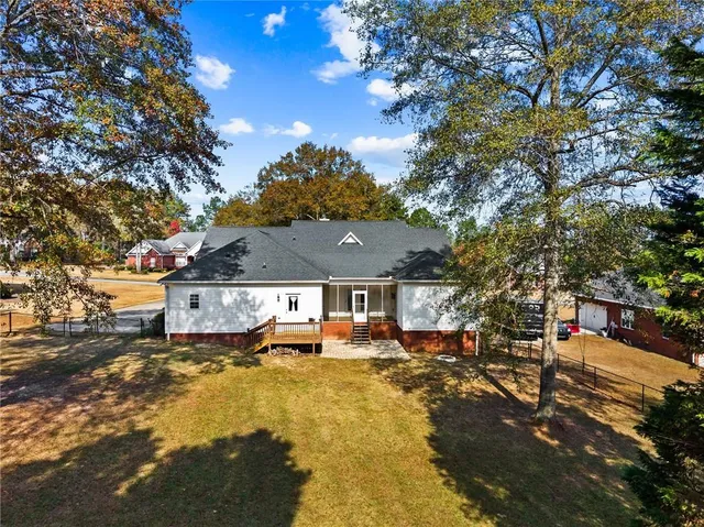 $369,900 | 132 Hidden Creek Circle, Lizella, GA 31052