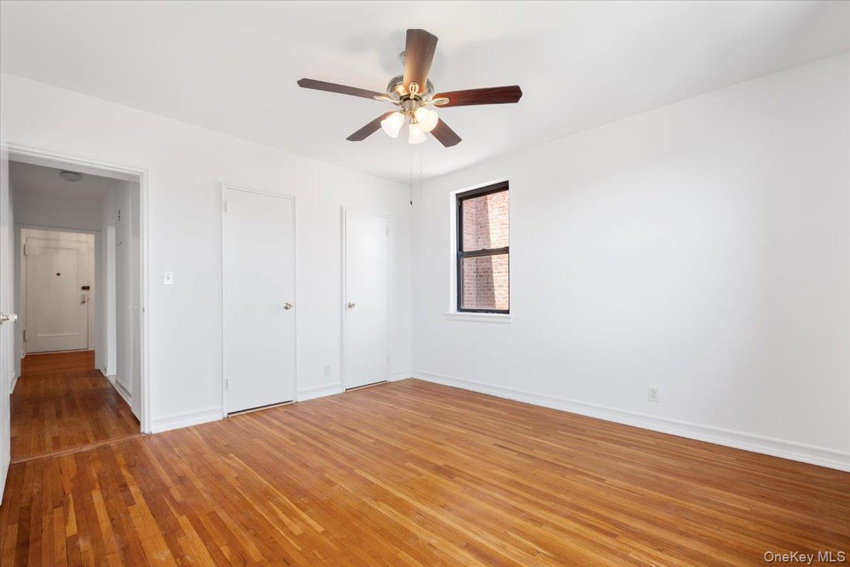 142 Garth Road, Unit 5K Scarsdale, NY 10583 - Photo 16 of 33