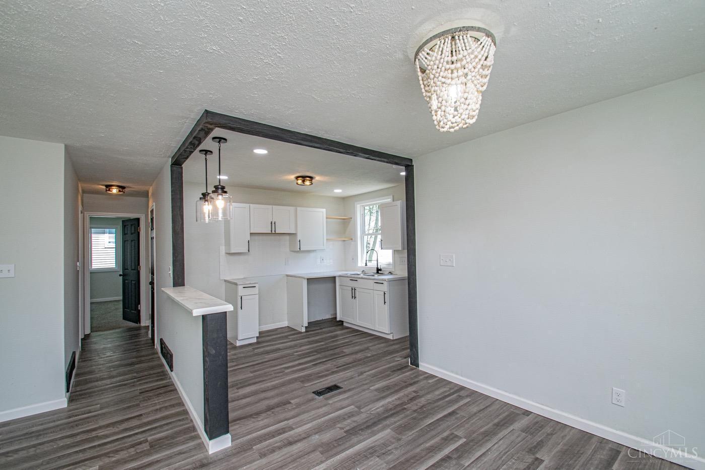 1552 Edendale Road Dayton, OH 45432 - Photo 7 of 19 Gallery Image 7