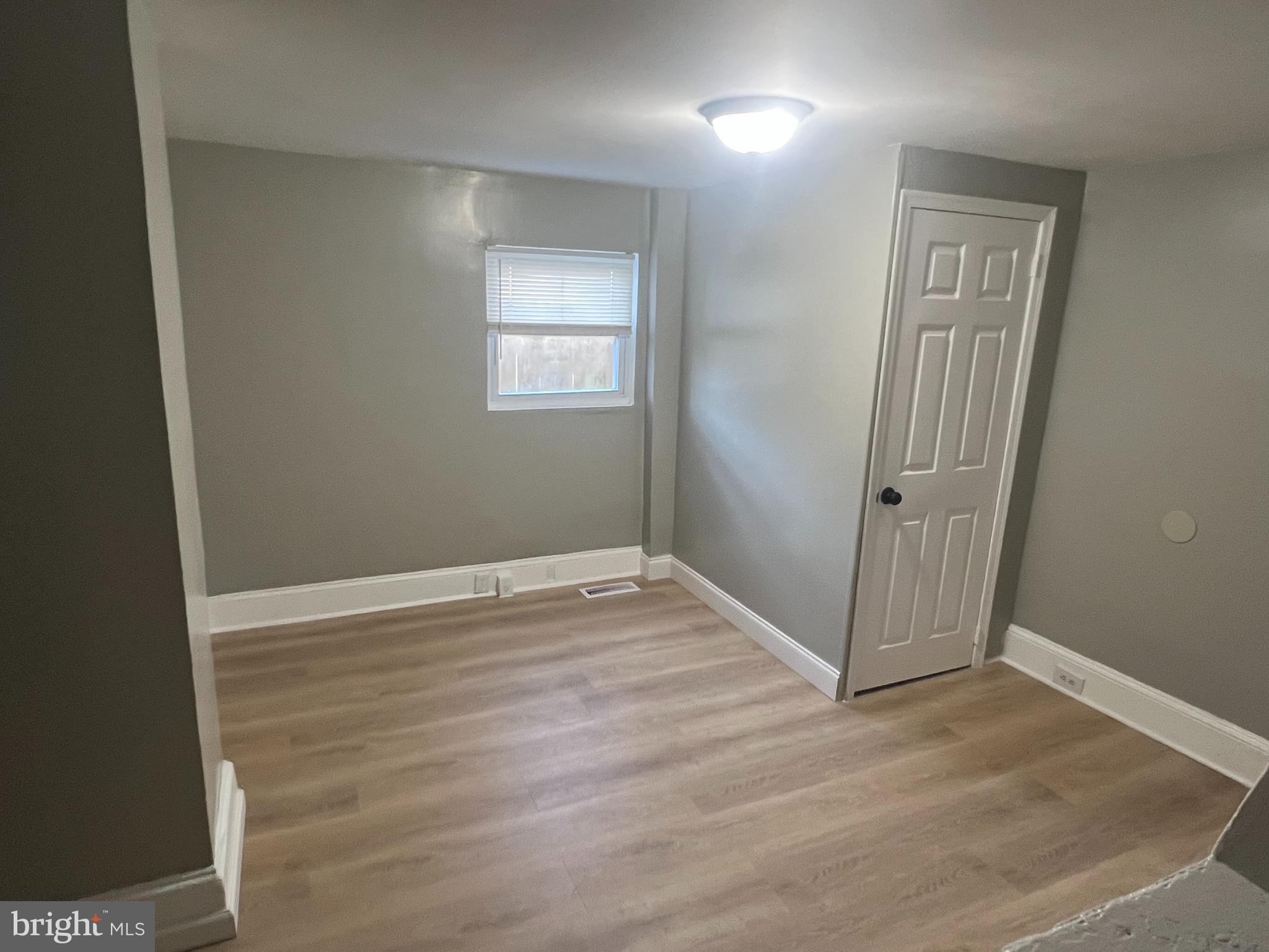 526 Vernon Street Media, PA 19063 - Photo 7 of 27 dining room