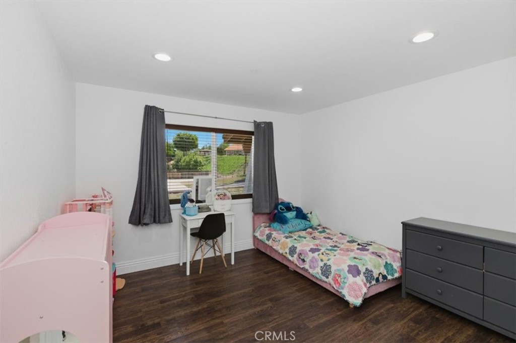 15745 Saddleback Road Riverside, CA 92506 - Photo 28 of 44 Bedroom 4