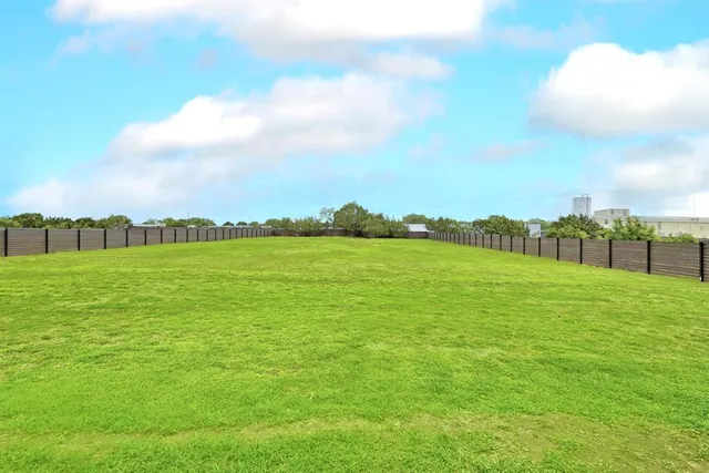 $799,995 | 116 Tambra Lea Lane, Liberty Hill, TX 78642