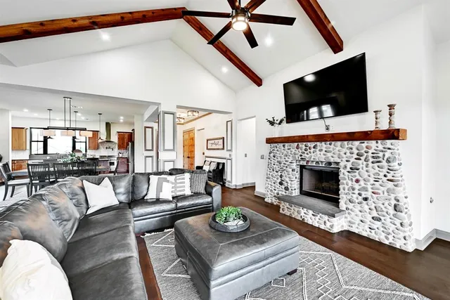 $799,995 | 116 Tambra Lea Lane, Liberty Hill, TX 78642