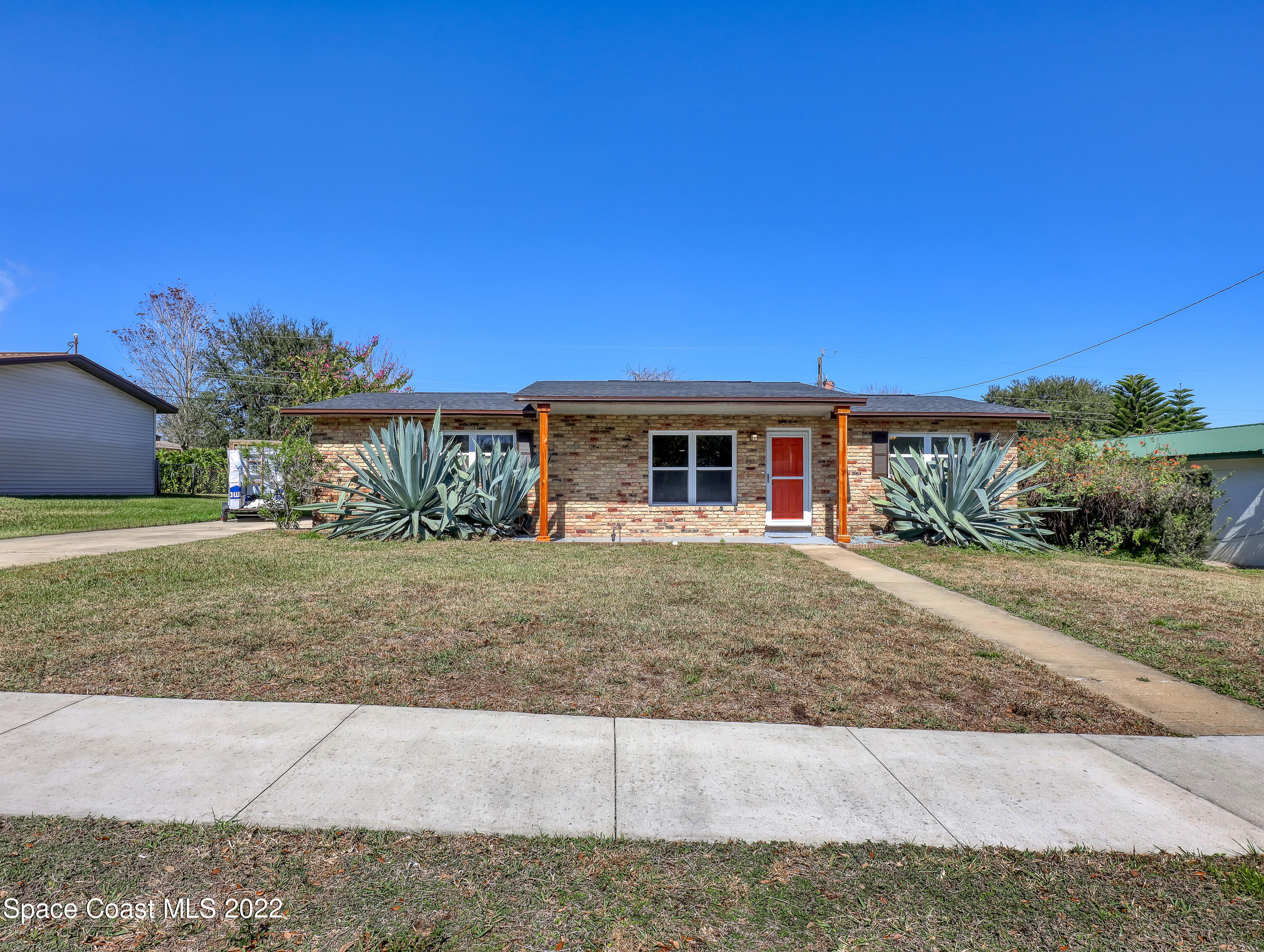 800 Forest Road Titusville, FL 32780 - Photo 2 of 33 800 Forest (1)
