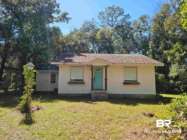 $155,000 | 1701 Crestwood Drive, Mobile, AL 36618