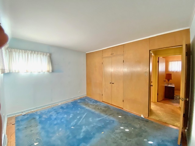 1026 Midway Road Northbrook, IL 60062 - Photo 11 of 17 a view of a big room with closet area