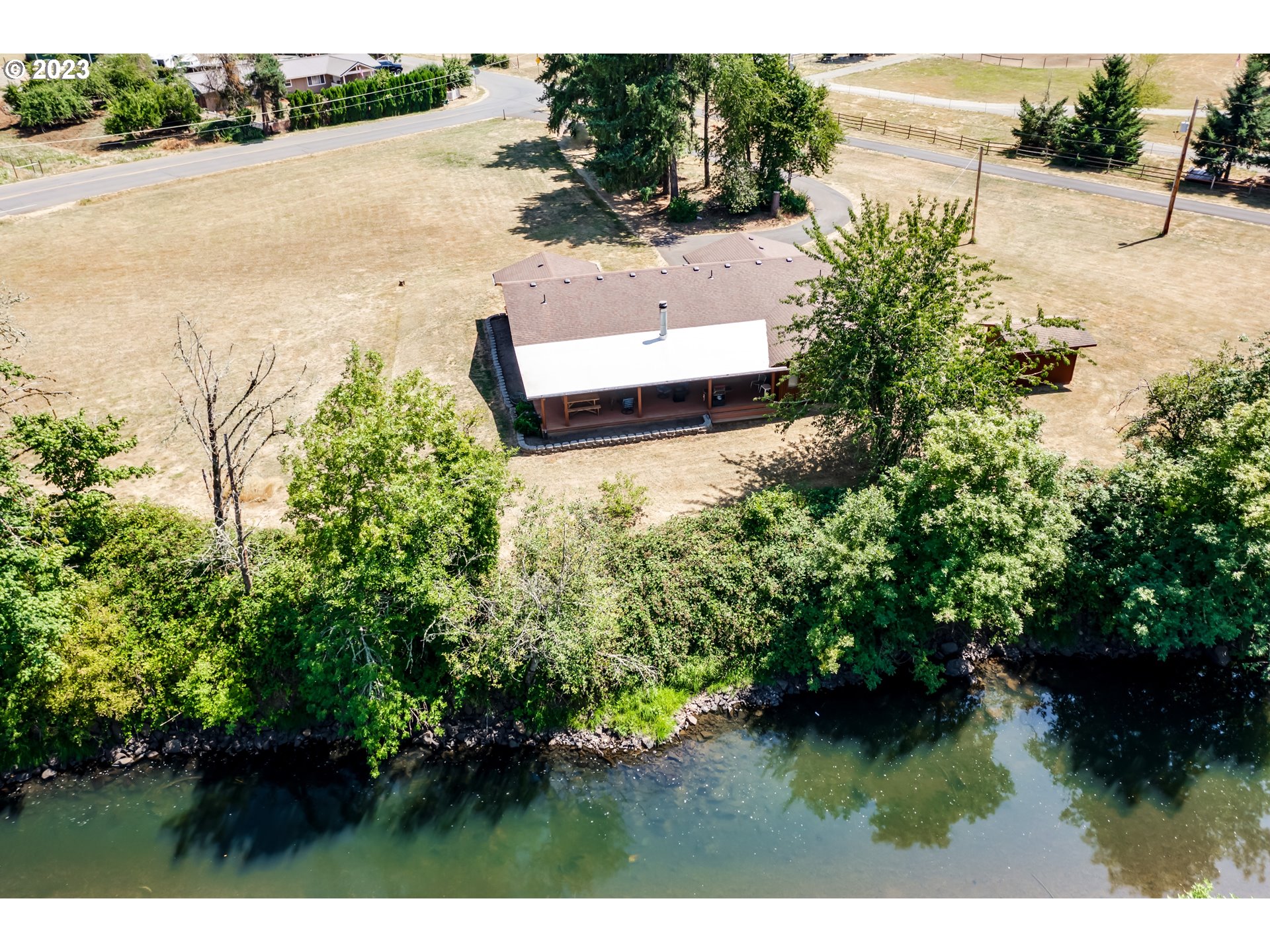 91052 Sunderman Road Springfield, OR 97478 - Photo 44 of 47
