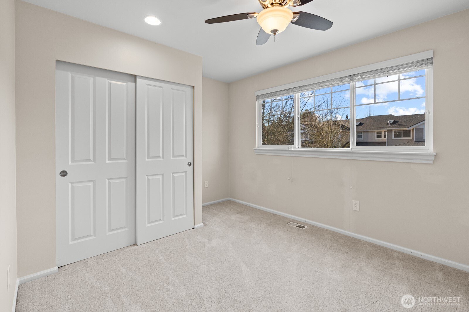 18704 109 Lane Southeast Renton, WA 98055 - Photo 28 of 38