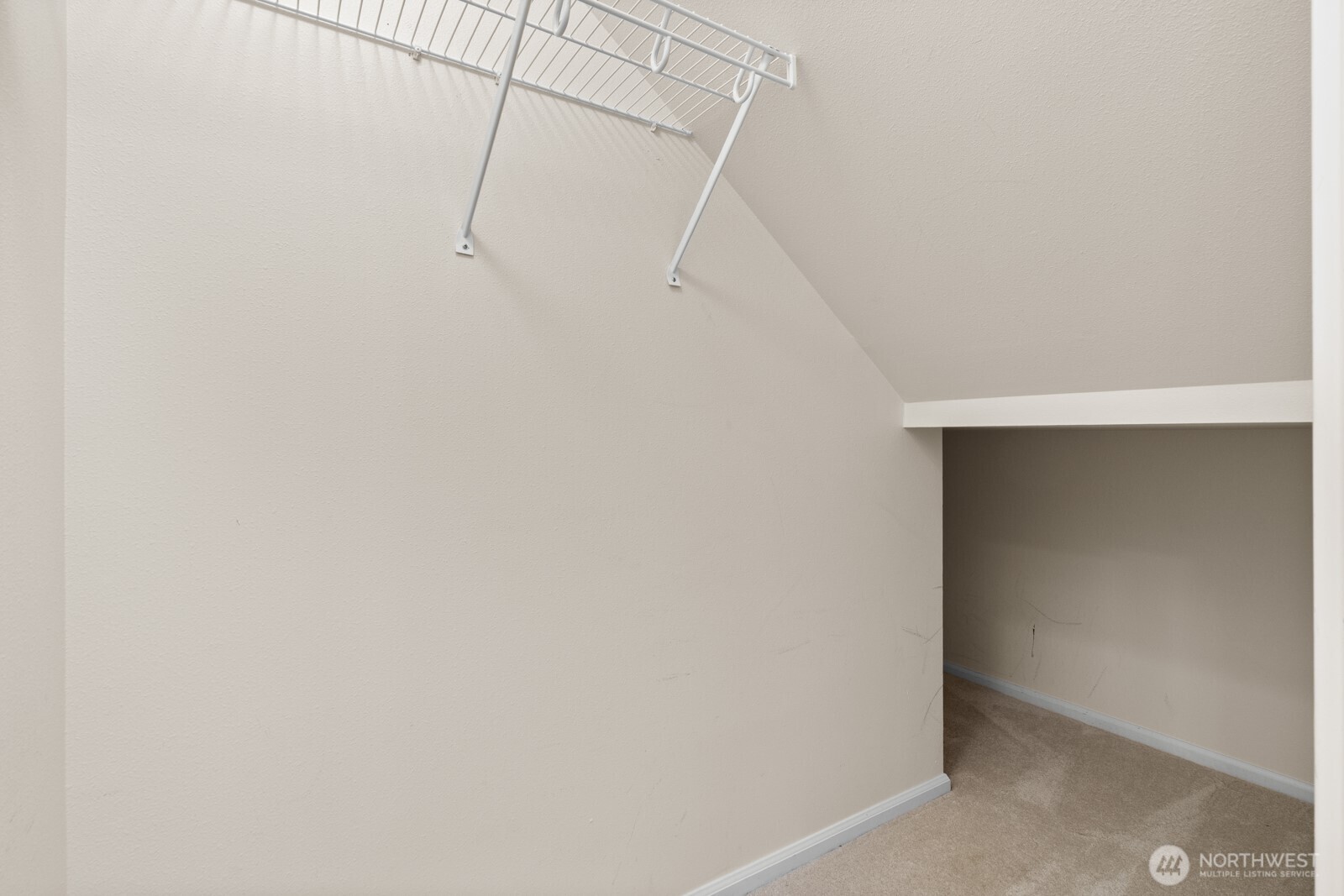 18704 109 Lane Southeast Renton, WA 98055 - Photo 30 of 38