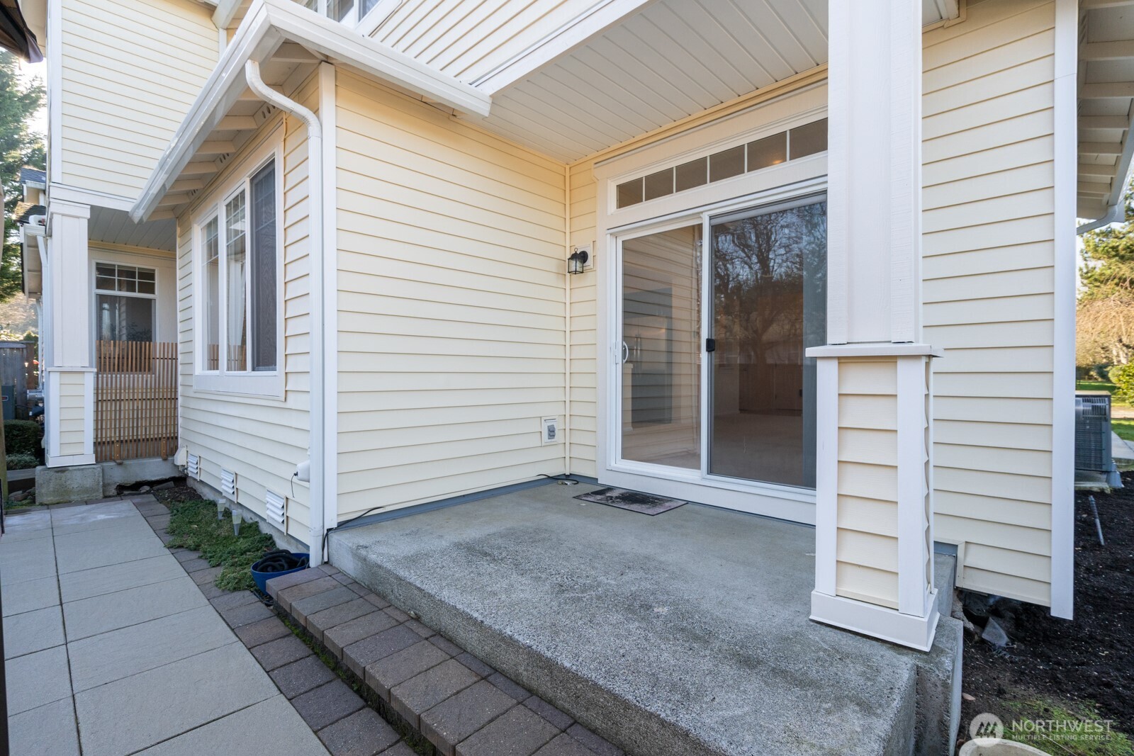 18704 109 Lane Southeast Renton, WA 98055 - Photo 31 of 38