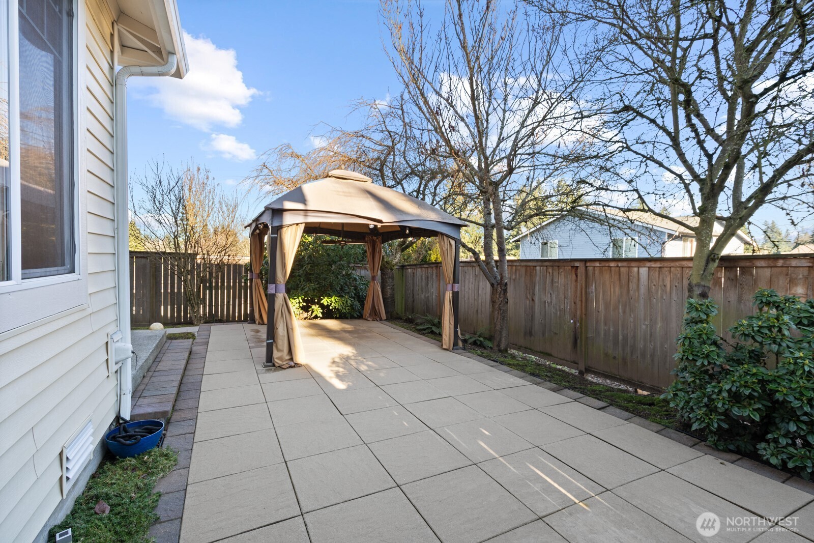 18704 109 Lane Southeast Renton, WA 98055 - Photo 34 of 38