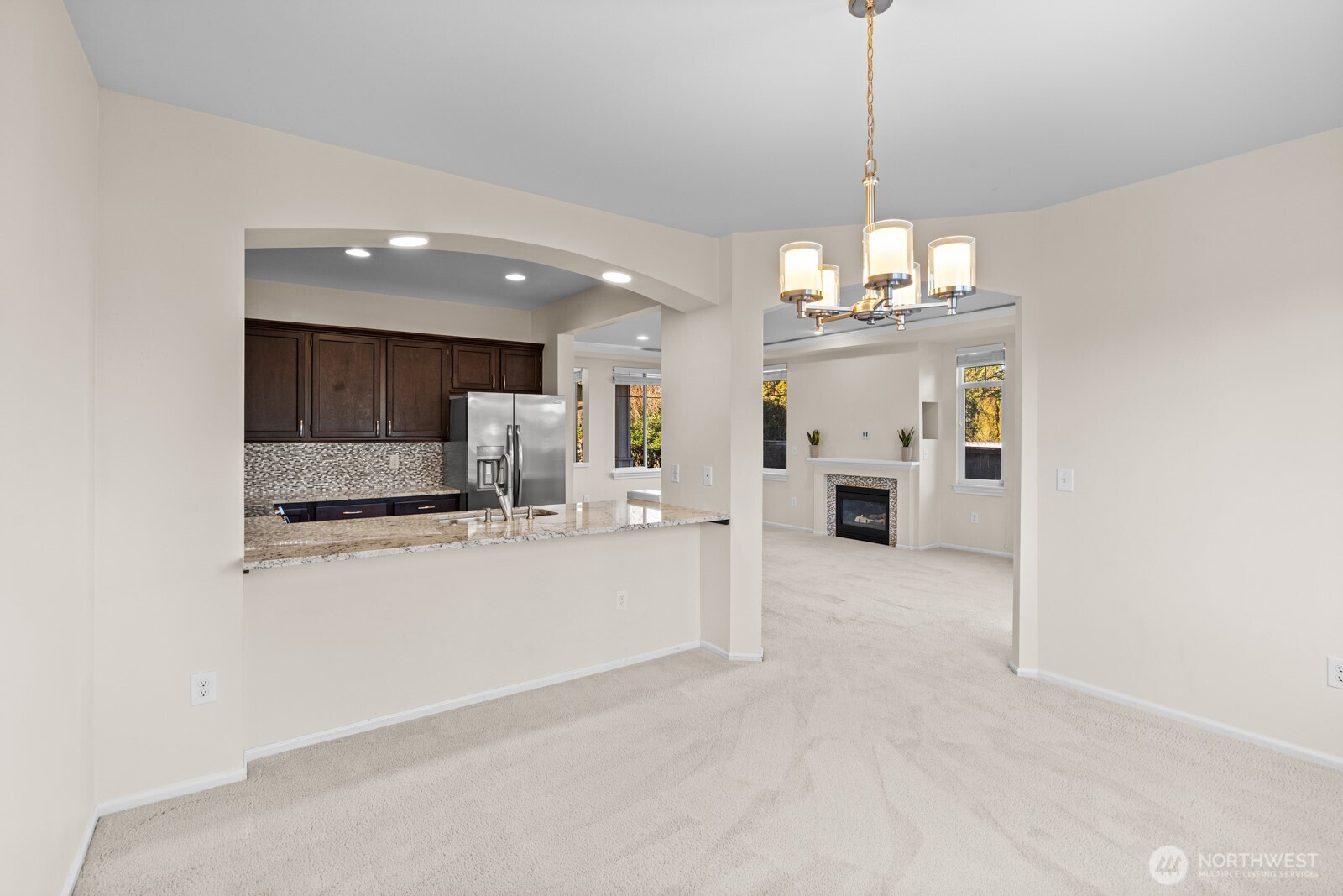 18704 109 Lane Southeast Renton, WA 98055 - Photo 9 of 38