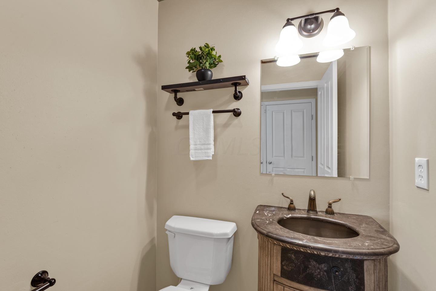 8424 Sawmill Road Powell, OH 43065 - Photo 13 of 29 Gallery Image 13