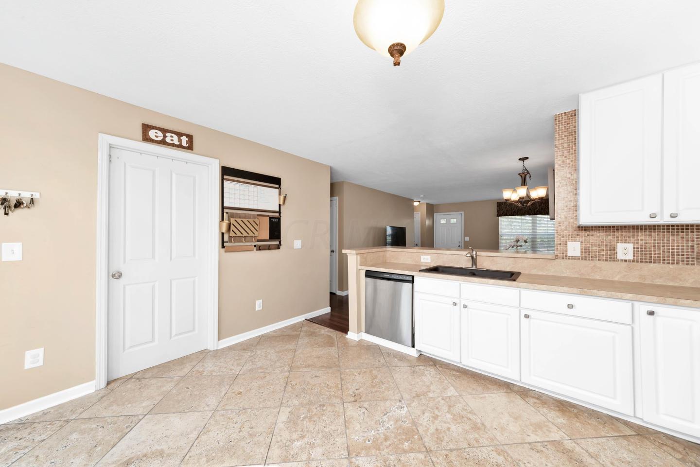 8424 Sawmill Road Powell, OH 43065 - Photo 6 of 29 Gallery Image 6