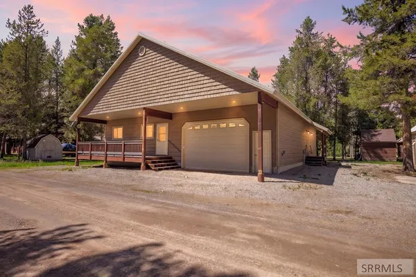 $749,900 | 3773 Lodgepole Lane, Island Park, ID 83429