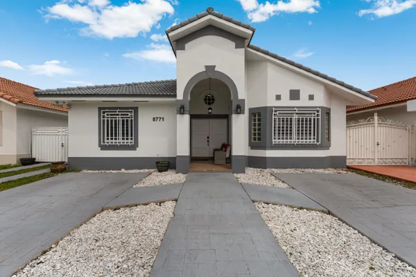 $695,000 | 8771 Northwest 141st Terrace, Miami Lakes, FL 33018