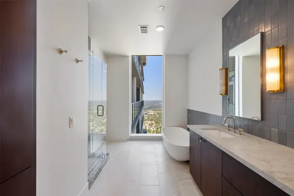 $21,786 | 600 Guadalupe Street, Unit 6303, Austin, TX 78701