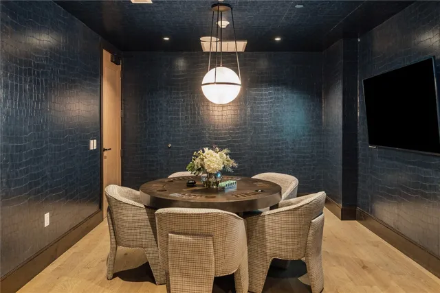 a dinning table and chairs in front of a cafe