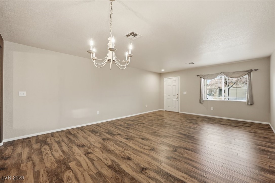 8125 West Back Packer Court Las Vegas, NV 89131 - Photo 5 of 31 Professionally cleaned and ready!