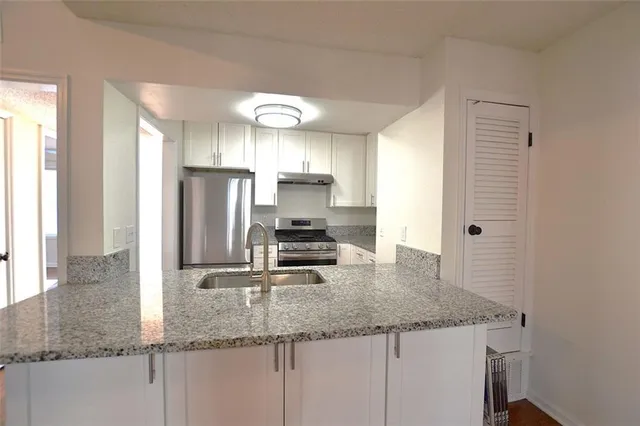 $1,999 | 2085 Sand Wedge Circle, Kennesaw, GA 30144