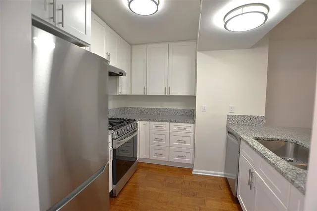 $1,999 | 2085 Sand Wedge Circle, Kennesaw, GA 30144