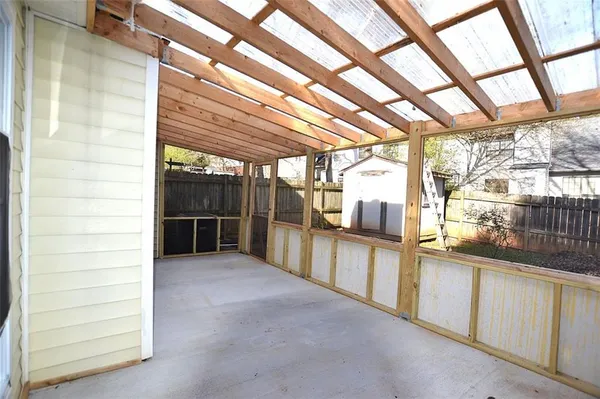 a view of a storage & utility room