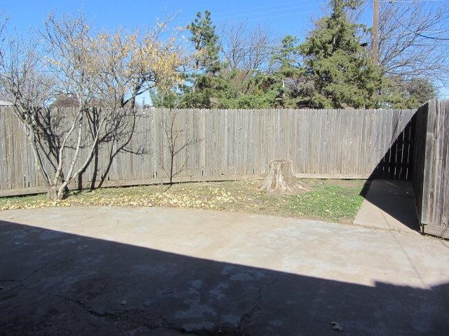1009 16th Street Ralls, TX 79357 - Photo 9 of 10 Photo 9
