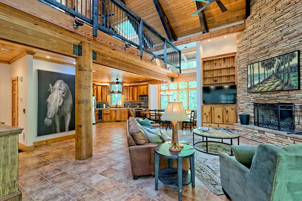 2839 Helton Creek Road Blairsville, GA 30512 - Photo 6 of 65