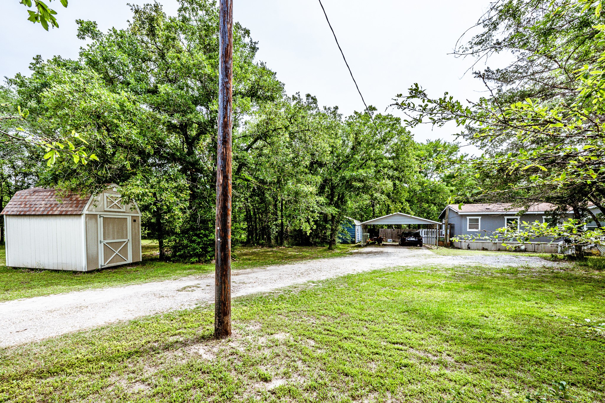 66 Horseshoe Lake Road Huntsville, TX 77320 - Photo 2 of 49