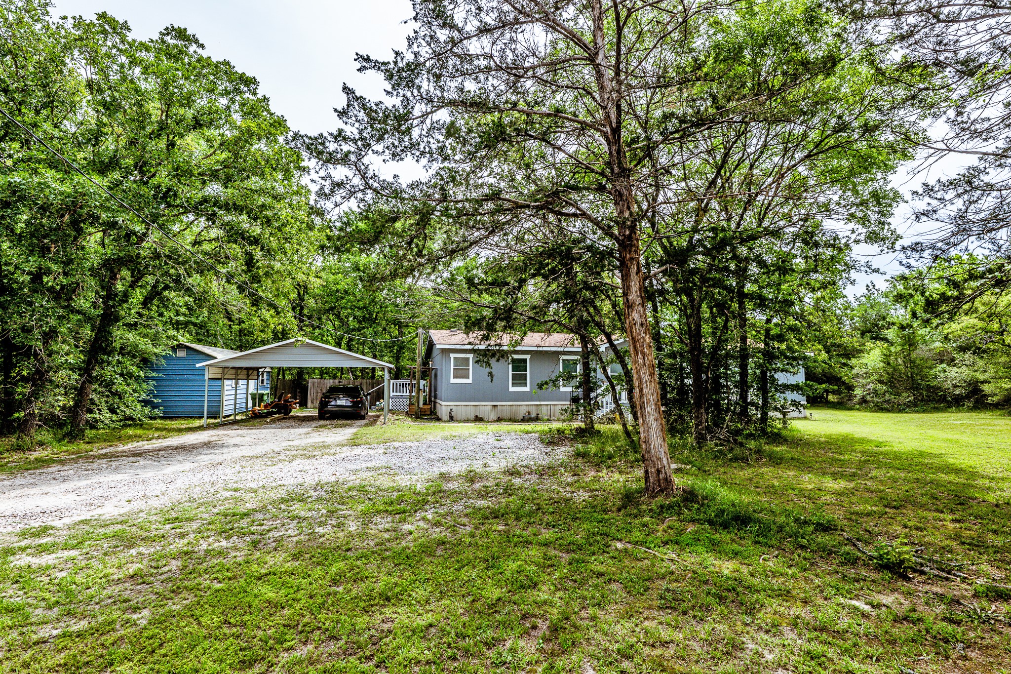 66 Horseshoe Lake Road Huntsville, TX 77320 - Photo 5 of 49