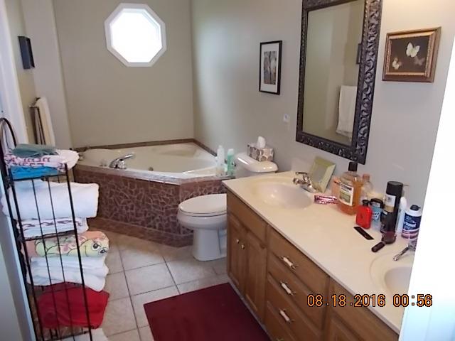 212 Reeves Poynt Lane Waverly, TN 37185 - Photo 13 of 30 Gallery Image 13