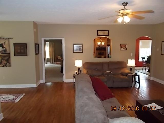 212 Reeves Poynt Lane Waverly, TN 37185 - Photo 18 of 30 Gallery Image 18