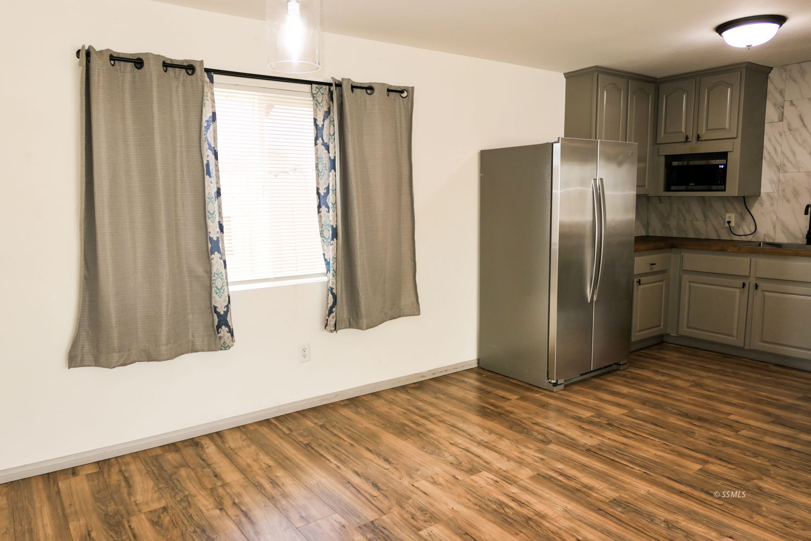 1033 West Bataan Avenue Ridgecrest, CA 93555 - Photo 8 of 43