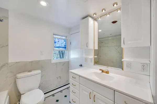 $574,999 | 64 Spar Drive, Mastic Beach, NY 11951