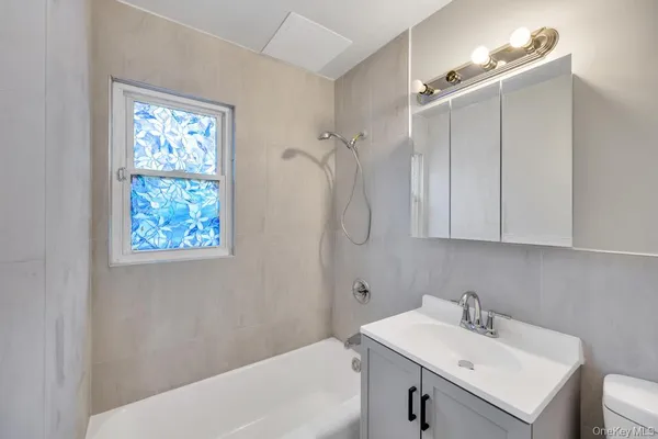 $574,999 | 64 Spar Drive, Mastic Beach, NY 11951