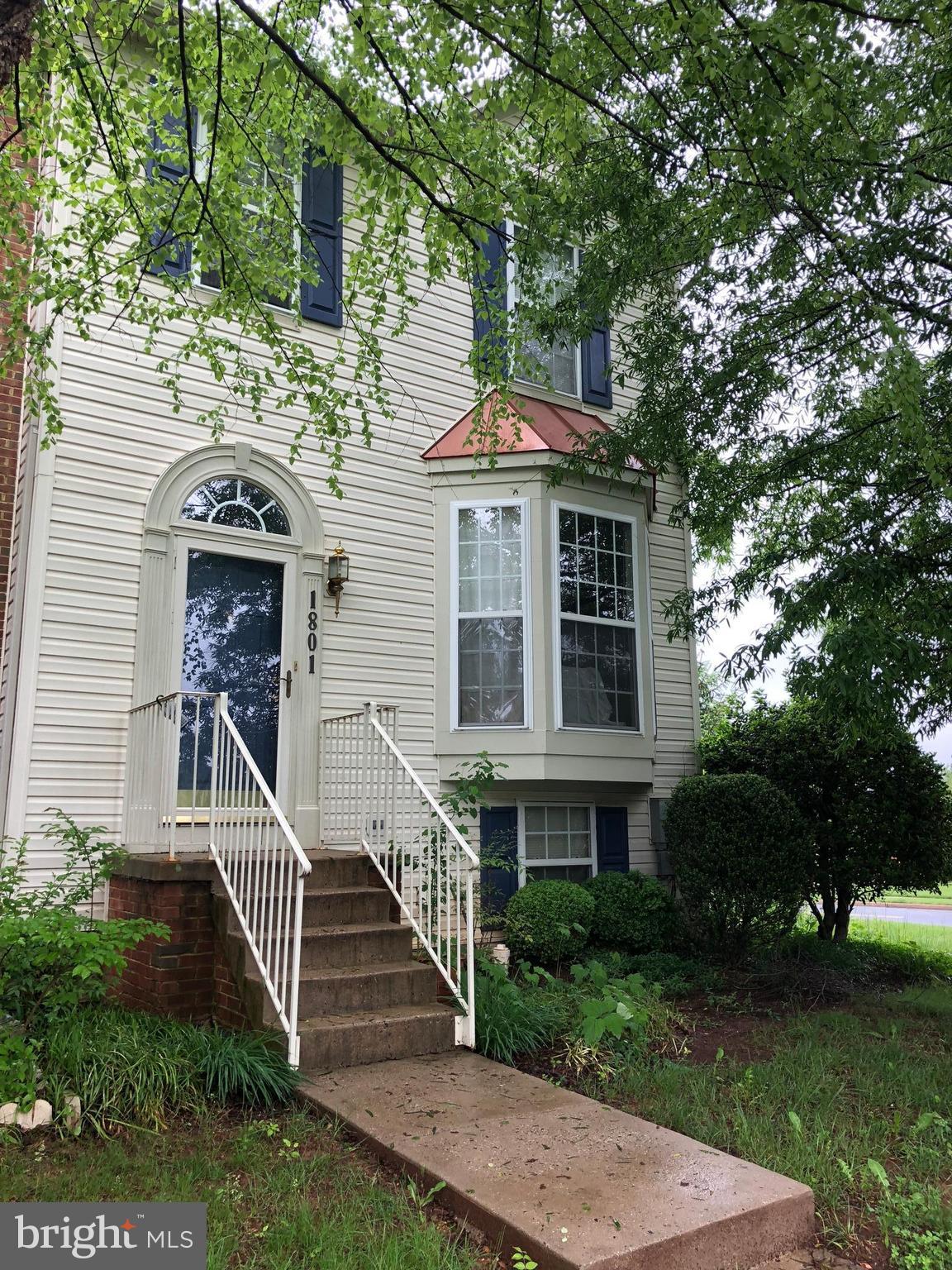 1801 Country Run Way Frederick, MD 21702 - Photo 1 of 11 Exterior (Front)
