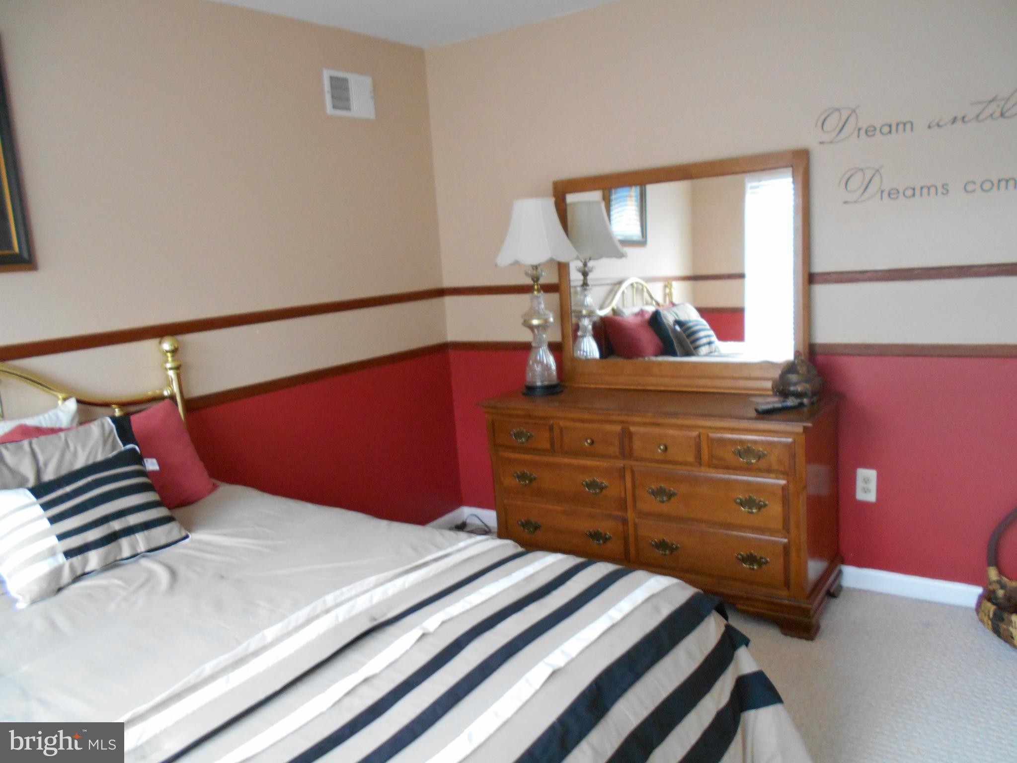 134 Meadow Road Pasadena, MD 21122 - Photo 17 of 29 Gallery Image 17