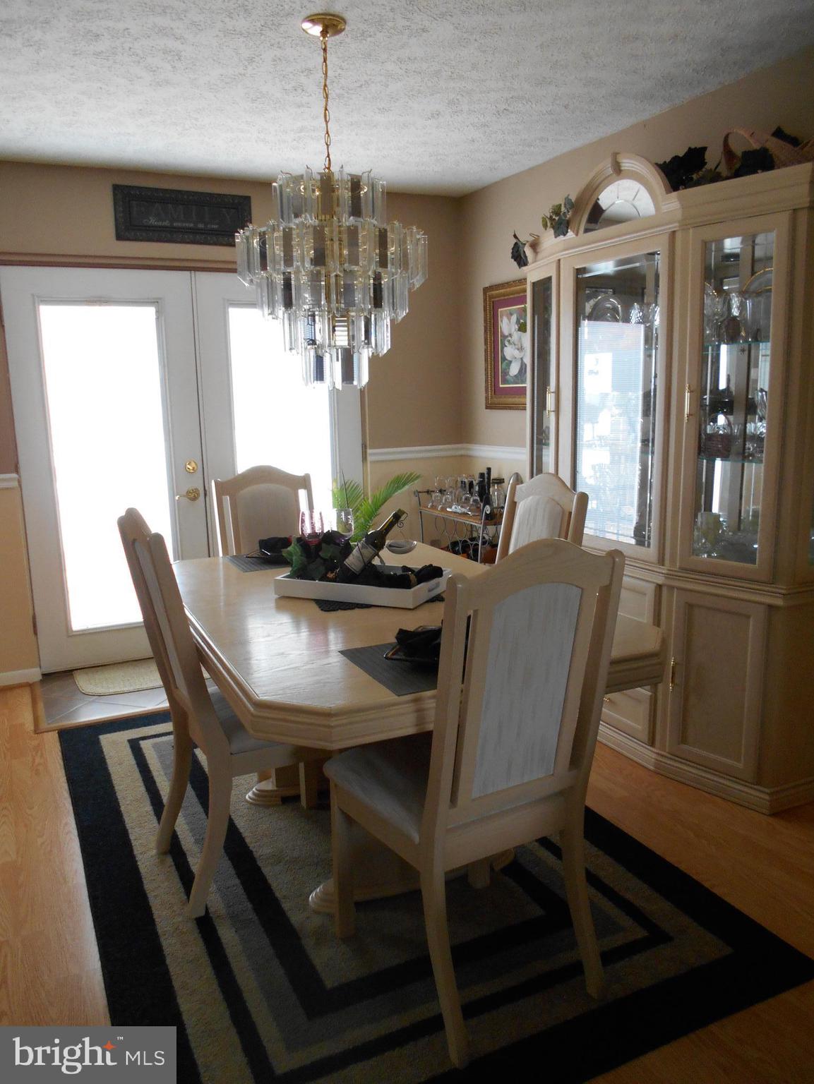 134 Meadow Road Pasadena, MD 21122 - Photo 7 of 29 Gallery Image 7